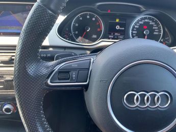 Audi A4 2.0 TFSI S line Saloon 4dr Petrol S Tronic quattro Euro 6 (s/s) 