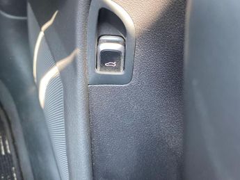 Audi A4 2.0 TFSI S line Saloon 4dr Petrol S Tronic quattro Euro 6 (s/s) 