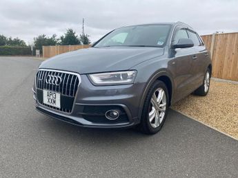 Audi Q3 2.0 TFSI S line Plus SUV 5dr Petrol S Tronic quattro Euro 5 (s/s