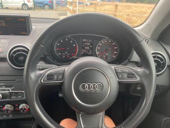 Audi A1 1.4 TFSI Sport Sportback S Tronic Euro 5 (s/s) 5dr