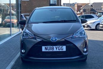 Toyota Yaris 1.5 VVT-h Design Hatchback 5dr Petrol Hybrid E-CVT Euro 6 (s/s) 