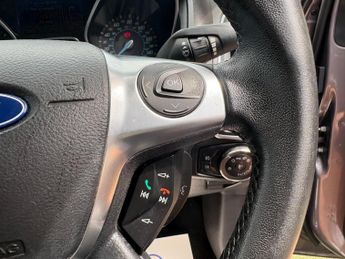 Ford Focus 1.6 Titanium Powershift Euro 5 5dr