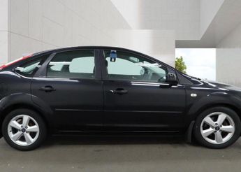 Ford Focus 1.6 Zetec Climate 5dr