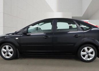 Ford Focus 1.6 Zetec Climate 5dr