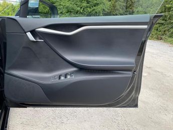 Tesla Model S 75D (Dual Motor) Auto 4WD 5dr