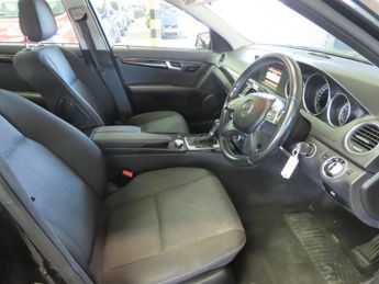 Mercedes-Benz C Class 1.8 C180 BlueEfficiency SE Auto Euro 5 4dr