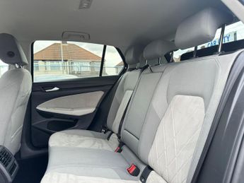 Volkswagen Golf 1.4 TSI 13kWh Style DSG Euro 6 (s/s) 5dr