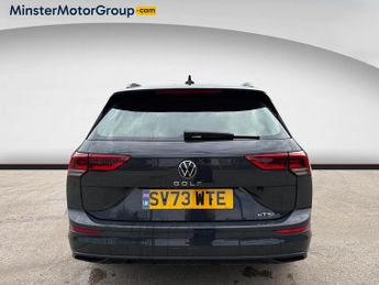 Volkswagen Golf LIFE ETSI S-A