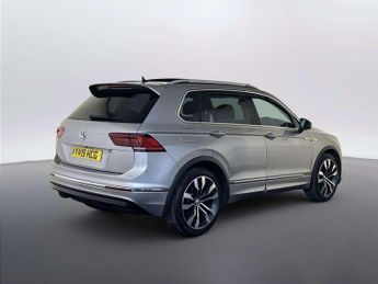 Volkswagen Tiguan 2.0 TDI R-Line SUV 5dr Diesel DSG Euro 6 (s/s) (150 ps)