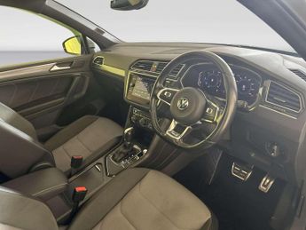 Volkswagen Tiguan 2.0 TDI R-Line SUV 5dr Diesel DSG Euro 6 (s/s) (150 ps)