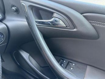 Vauxhall Cascada 2.0 CDTi Elite Euro 5 (s/s) 2dr