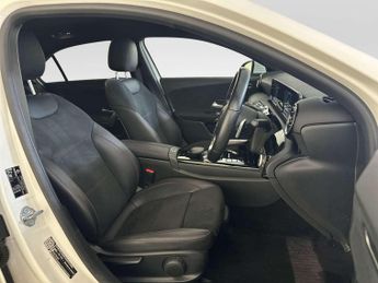 Mercedes-Benz A Class 2.0 A220d AMG Line Saloon 4dr Diesel 8G-DCT Euro 6 (s/s) (190 ps