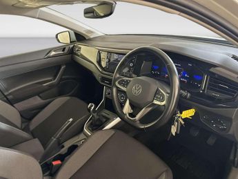 Volkswagen Polo 1.0 TSI Life Hatchback 5dr Petrol Manual Euro 6 (s/s) (95 ps)