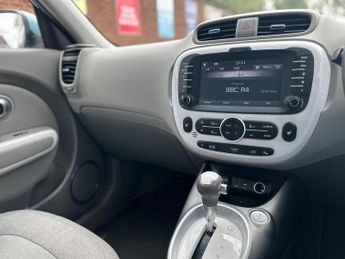 Kia Soul 30kWh EV Auto 5dr