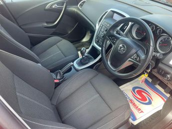 Vauxhall Astra 1.4 16v SRi Euro 5 5dr