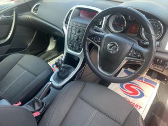 Vauxhall Astra 1.4 16v SRi Euro 5 5dr