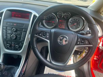 Vauxhall Astra 1.4 16v SRi Euro 5 5dr