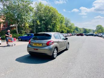Peugeot 208 1.4 e-HDi Allure EGC Euro 5 (s/s) 5dr