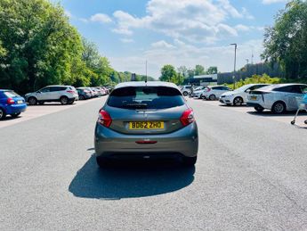 Peugeot 208 1.4 e-HDi Allure EGC Euro 5 (s/s) 5dr