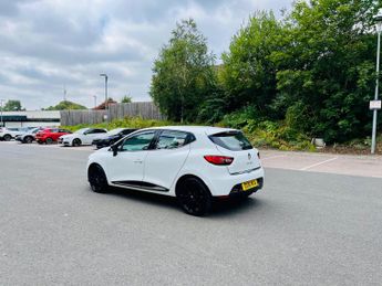 Renault Clio 0.9 TCe Dynamique S Nav Euro 6 (s/s) 5dr