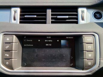 Land Rover Range Rover Evoque 2.0 TD4 SE Tech Auto 4WD Euro 6 (s/s) 5dr