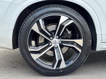 Volvo XC90 2.0h T8 Recharge 18.8kWh Inscription Pro SUV 5dr Petrol Plug-in 