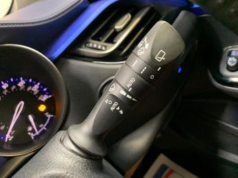 Toyota C-HR 1.8 VVT-h Dynamic CVT Euro 6 (s/s) 5dr