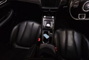 MG MG5 61.1kWh Exclusive Long Range Auto 5dr
