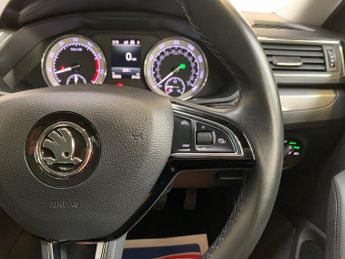 Skoda Superb 1.5 TSI ACT SE L DSG Euro 6 (s/s) 5dr