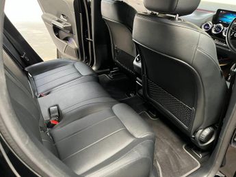 Mercedes-Benz EQA EQA 250 66.5kWh Sport Auto 5dr