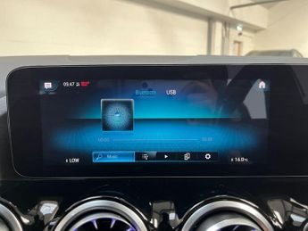 Mercedes-Benz EQA EQA 250 66.5kWh Sport Auto 5dr
