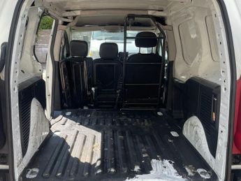 Citroen Berlingo 1.6 HDi 625 LX Panel Van 5dr Diesel Manual L1 (153 g/km, 75 bhp)