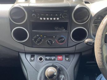 Citroen Berlingo 1.6 HDi 625 LX Panel Van 5dr Diesel Manual L1 (153 g/km, 75 bhp)