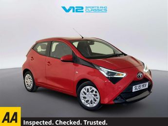 Toyota AYGO 1.0 VVT-i x-play Hatchback 5dr Petrol Manual Euro 6 (71 ps)