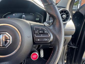 MG MG HS 1.5 T-GDI Exclusive DCT Euro 6 (s/s) 5dr