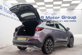 Vauxhall Grandland X 1.6 13.2kWh Business Edition Nav Premium Auto Euro 6 (s/s) 5dr