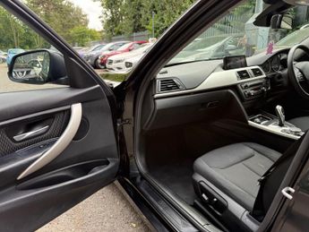 BMW 3 Series 2.0 320i SE Saloon 4dr Petrol Auto Euro 6 (s/s) (184 ps)
