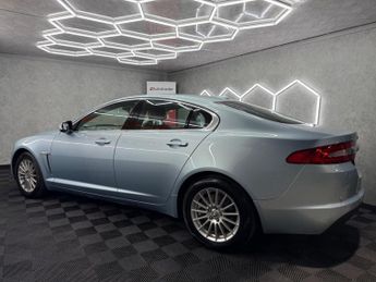 Jaguar XF 2.2d SE Auto Euro 5 (s/s) 4dr