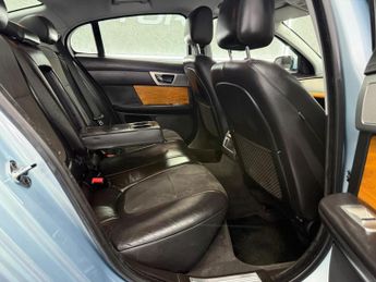 Jaguar XF 2.2d SE Auto Euro 5 (s/s) 4dr