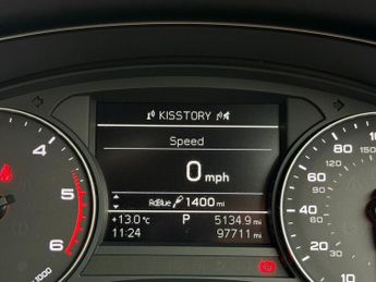 Audi A6 Saloon 2.0 TDI ultra Black Edition S Tronic Euro 6 (s/s) 4dr