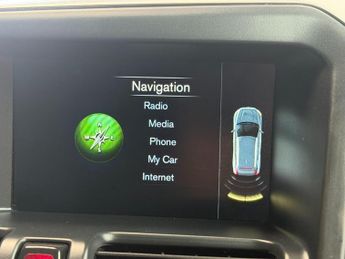 Volvo XC60 2.0 D4 R-Design Lux Nav Auto Euro 6 (s/s) 5dr