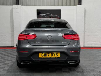 Mercedes-Benz GLC 2.1 GLC220d AMG Line (Premium) Coupe G-Tronic 4MATIC Euro 6 (s/s