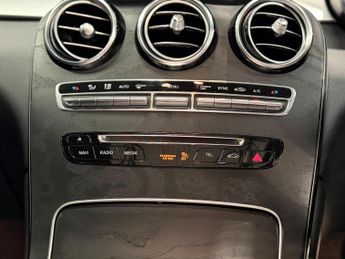 Mercedes-Benz GLC 2.1 GLC220d AMG Line (Premium) Coupe G-Tronic 4MATIC Euro 6 (s/s