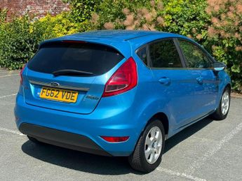 Ford Fiesta 1.6 TDCi ECOnetic DPF Titanium 5dr