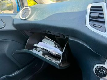 Ford Fiesta 1.6 TDCi ECOnetic DPF Titanium 5dr
