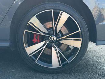 Volkswagen Golf 1.4 TSI 13kWh GTE DSG Euro 6 (s/s) 5dr