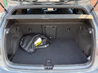 Volkswagen Golf 1.4 TSI 13kWh GTE DSG Euro 6 (s/s) 5dr