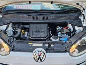 Volkswagen up! 1.0 High up! Hatchback 3dr Petrol ASG Euro 5 (75 ps)