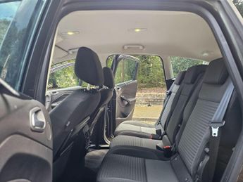 Ford C-Max 1.5 TDCi Titanium MPV 5dr Diesel Powershift Euro 6 (s/s) (120 ps