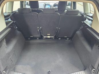 Ford C-Max 1.5 TDCi Titanium MPV 5dr Diesel Powershift Euro 6 (s/s) (120 ps